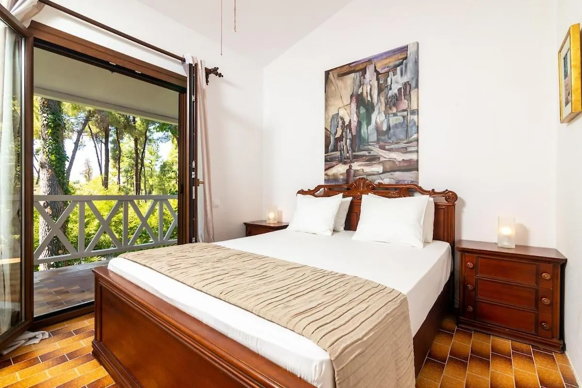 Montagna - Sani Villa Elani